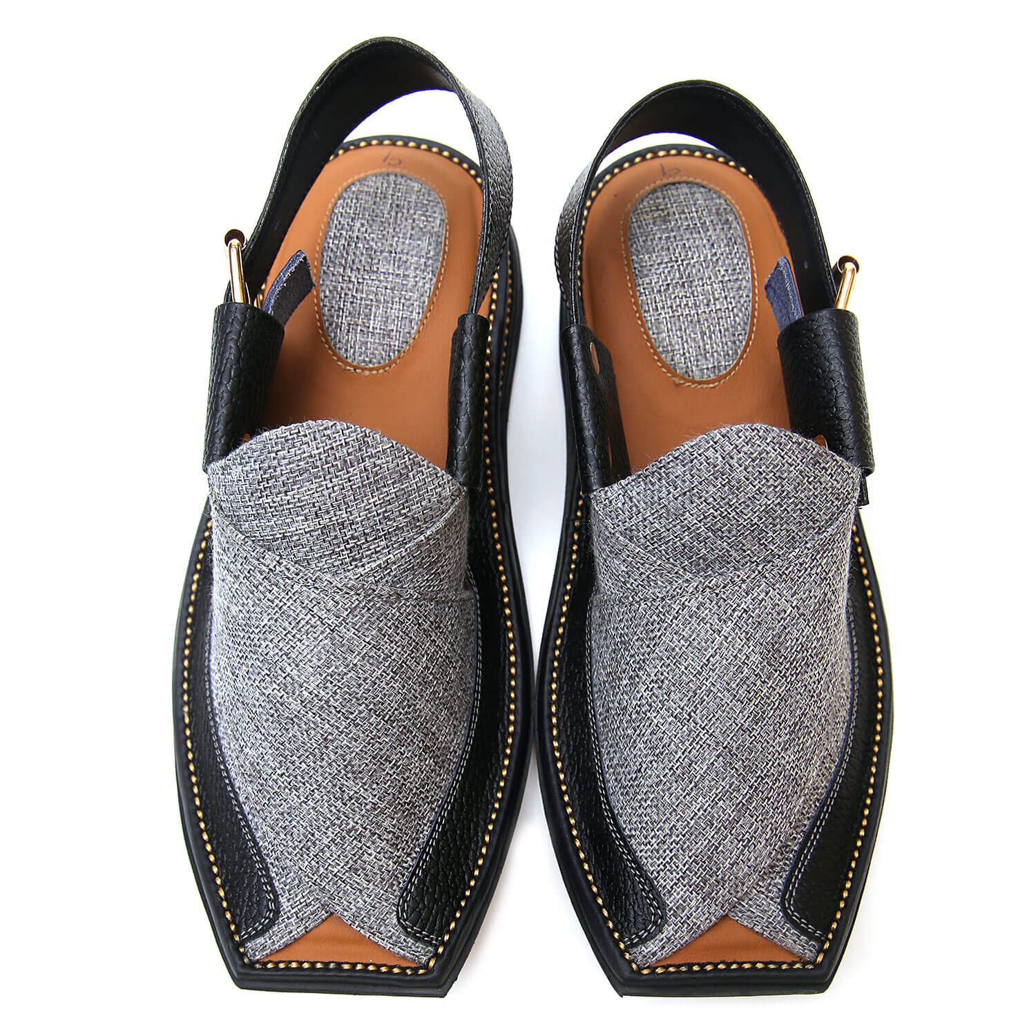 Kaptaan chappal for men